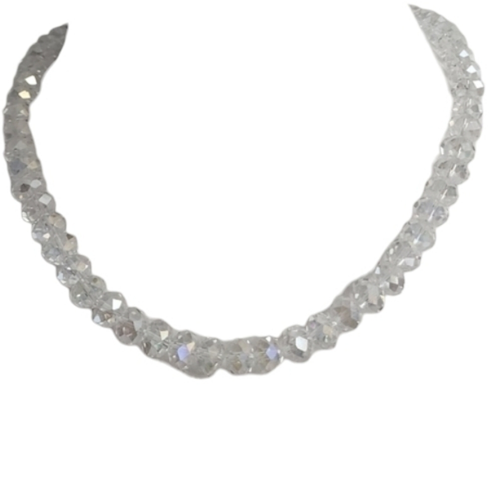 Elegant Crystal Beaded Necklace